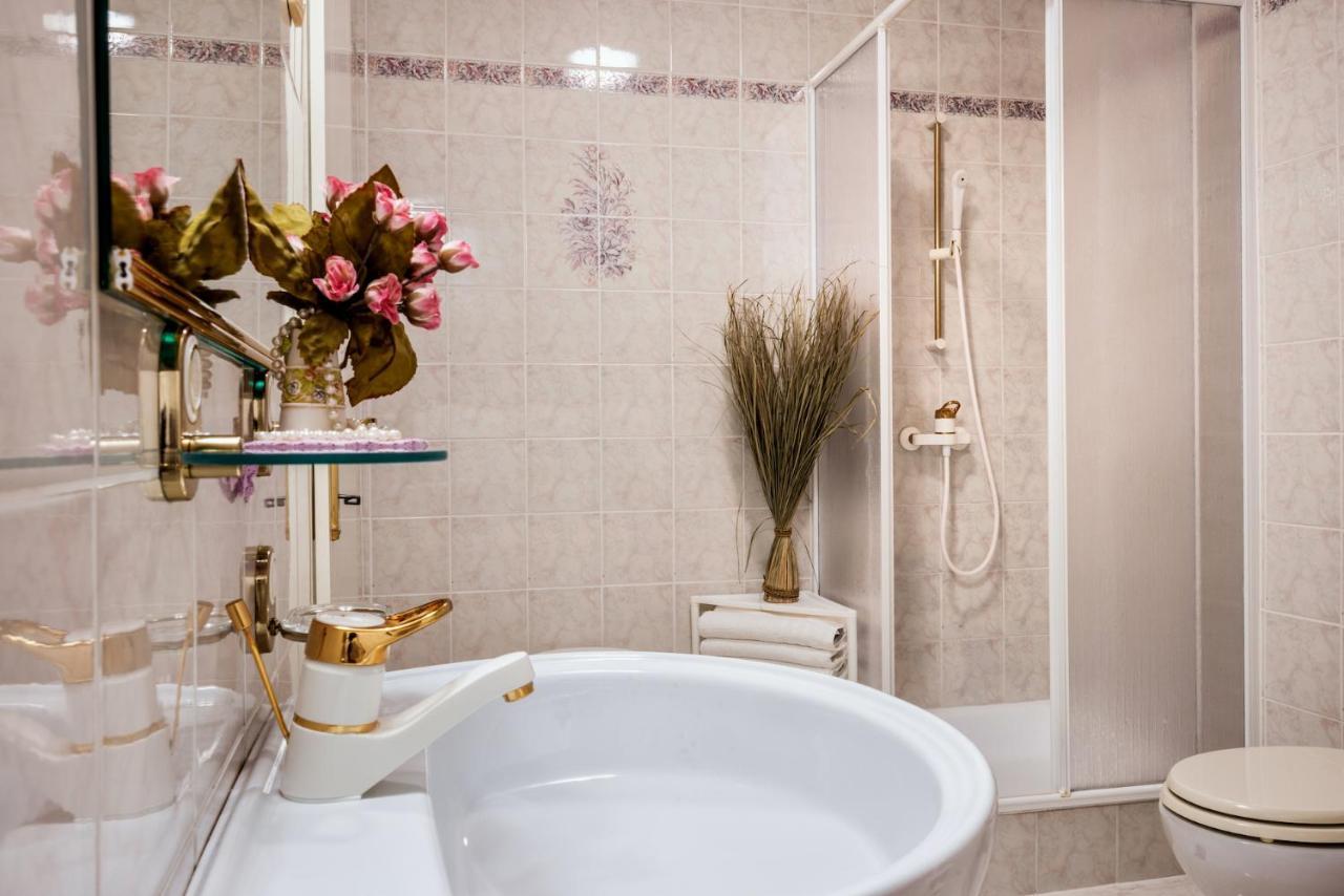 Apartments Ladka Бегунє-на-Горенськем Екстер'єр фото